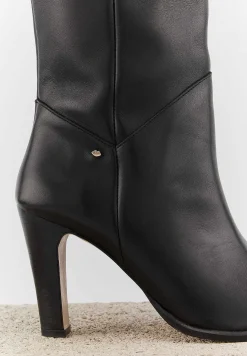 Bons baisers Bottes Et Bottines|Adele