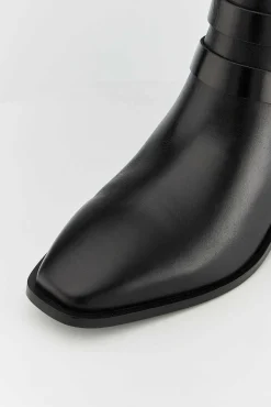 Bons baisers Bottes Et Bottines|Amelie