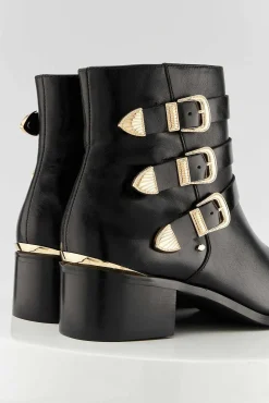 Bons baisers Bottes Et Bottines|Amelie