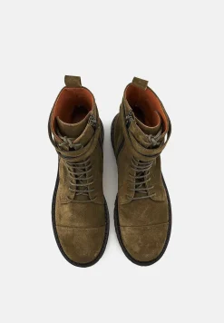 Bons baisers Bottes Et Bottines|Amy