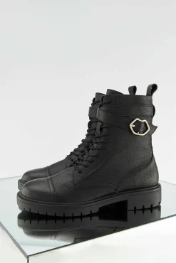 Bons baisers Bottes Et Bottines|Amy