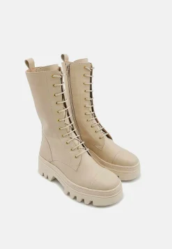 Bons baisers Bottes Et Bottines|Anita