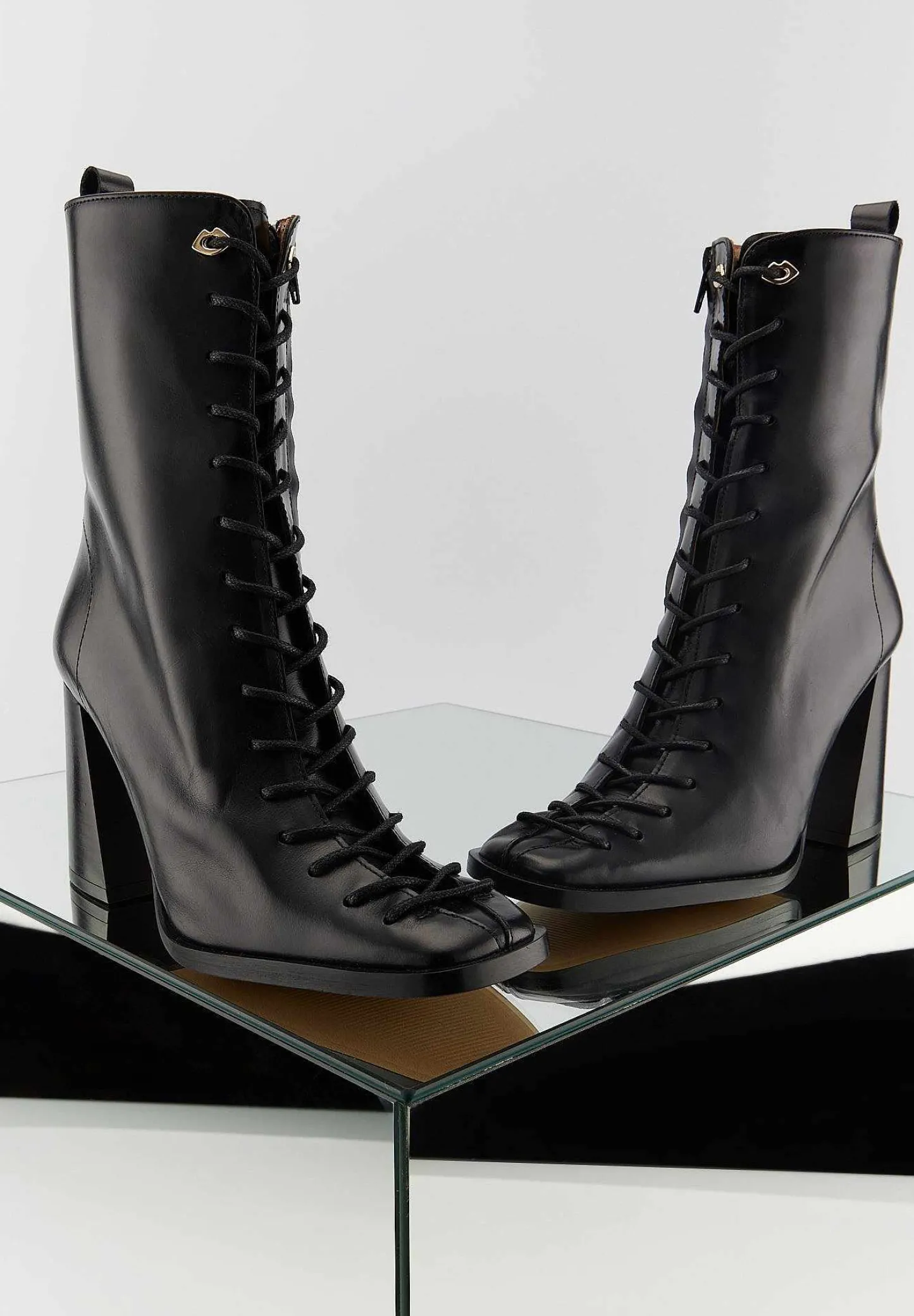 Bons baisers Bottes Et Bottines|Ariel