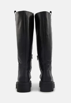 Bons baisers Bottes Et Bottines|Auriane
