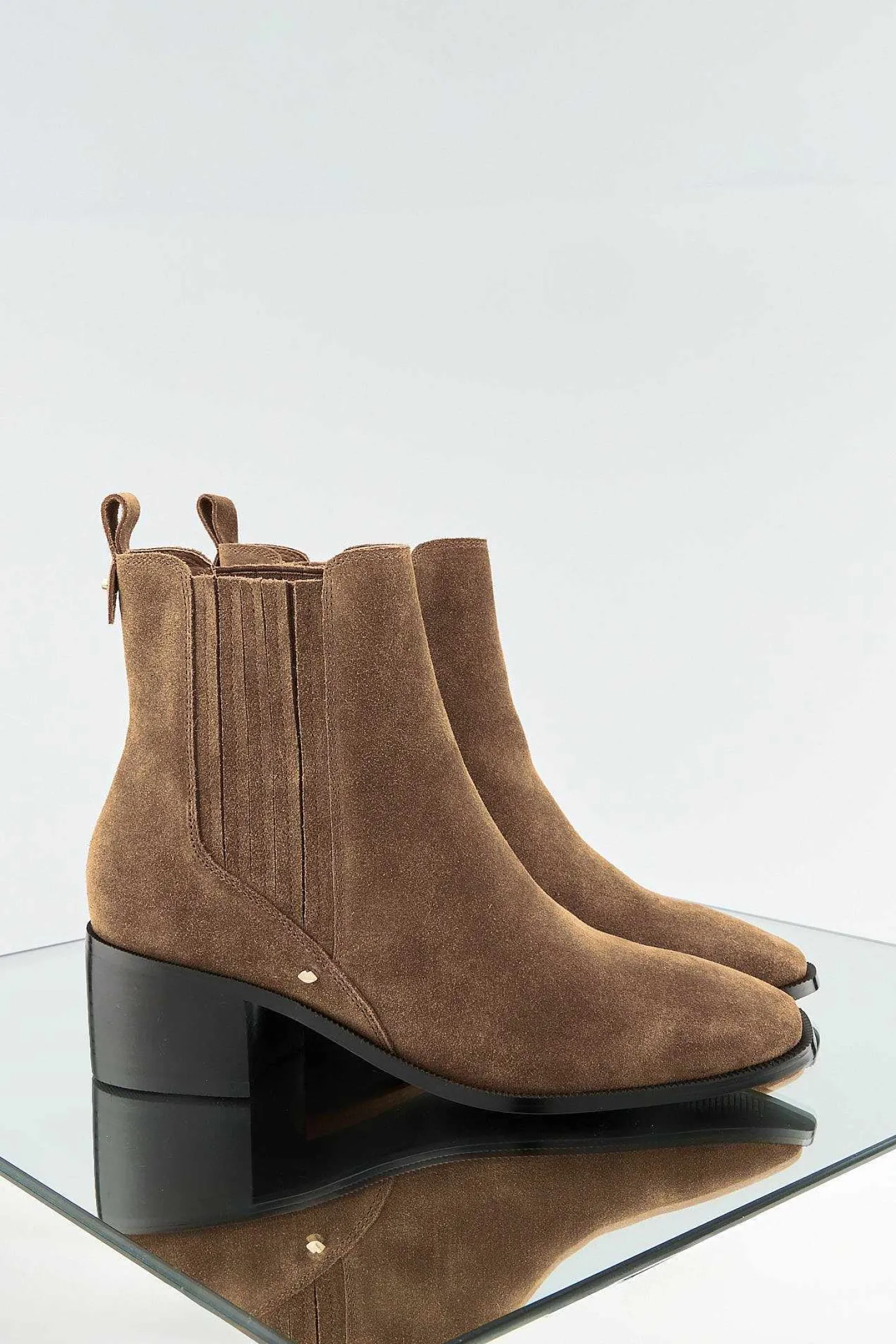 Bons baisers Bottes Et Bottines|Ava