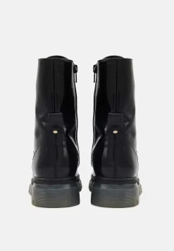 Bons baisers Bottes Et Bottines|Beth