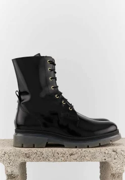 Bons baisers Bottes Et Bottines|Beth