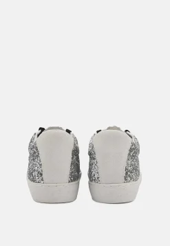 Bons baisers Colette|Colette