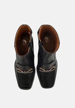 Bons baisers Bottes Et Bottines|Eddie