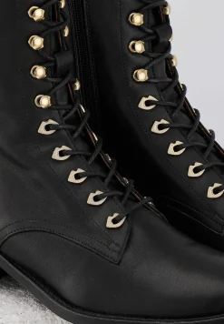 Bons baisers Bottes Et Bottines|Janis
