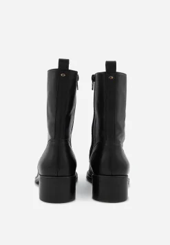 Bons baisers Bottes Et Bottines|Janis