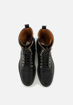 Bons baisers Bottes Et Bottines|Janis