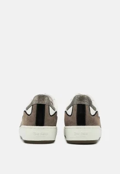 Bons baisers Loulou|Loulou