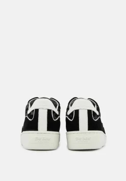 Bons baisers Loulou|Loulou