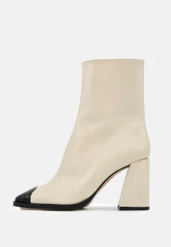 Bons baisers Bottes Et Bottines|Margot