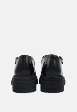Bons baisers Derbies & Mocassins|Mildred