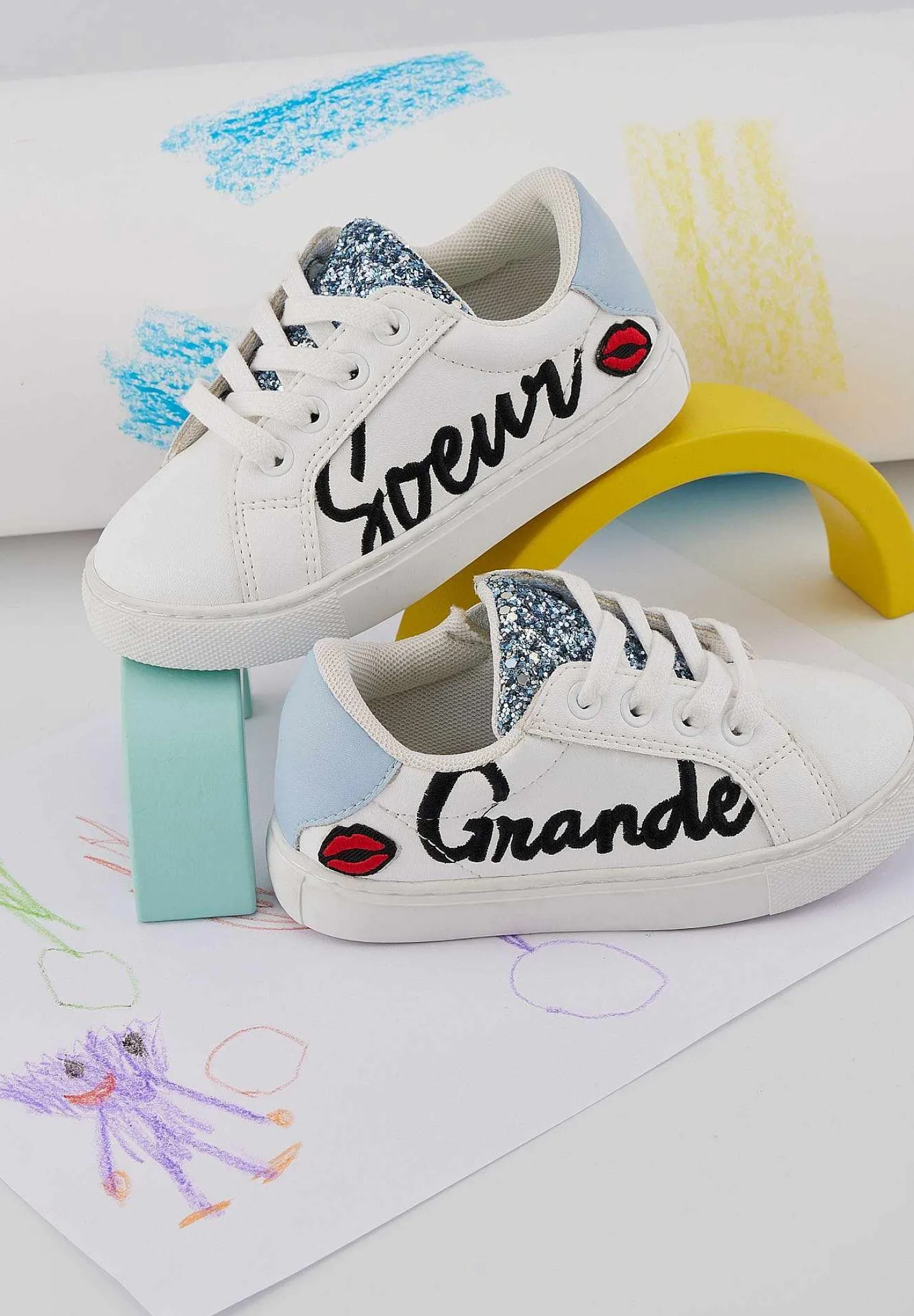 Bons baisers Mini|Mini-Simone