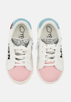 Bons baisers Mini|Mini-Simone