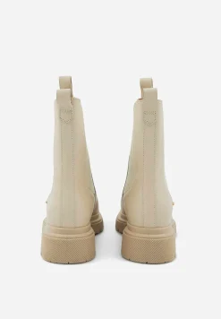 Bons baisers Bottes Et Bottines|Patty