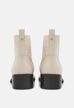 Bons baisers Bottes Et Bottines|Paulette