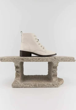 Bons baisers Bottes Et Bottines|Paulette