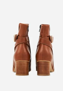 Bons baisers Bottes Et Bottines|Thelma